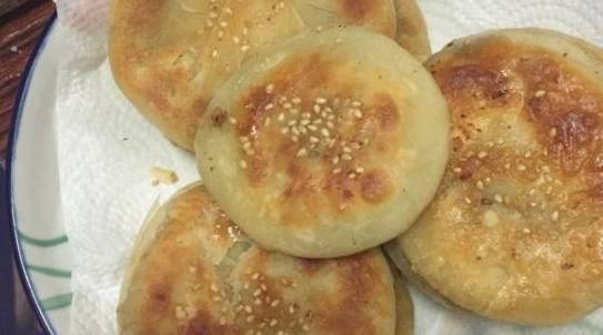 独家自制香酥饼,不用烤箱就可以做出,简单易学