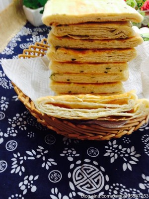 葱香酥饼的做法【图解】_葱香酥饼的家常做法_葱香酥饼怎么做_营养早餐