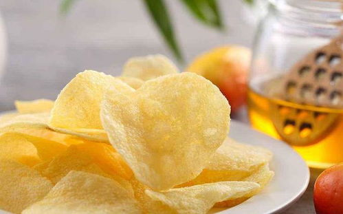 乐事薯片工厂员工感染新冠 薯片还能安全食用吗？专家解读